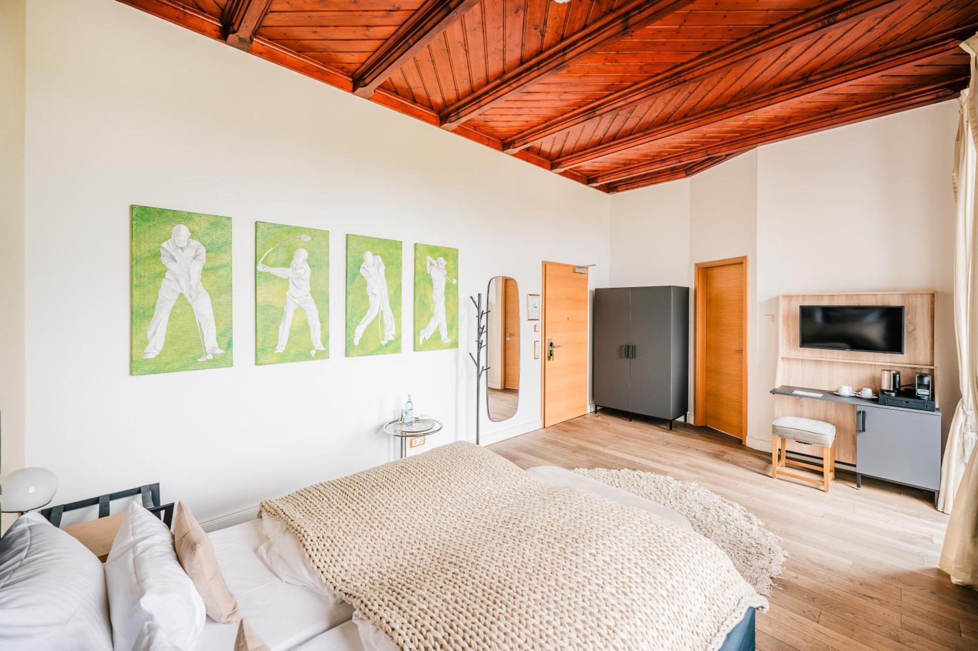 Romantik Hotel Schloss Ranzow Lohme Ngoại thất bức ảnh