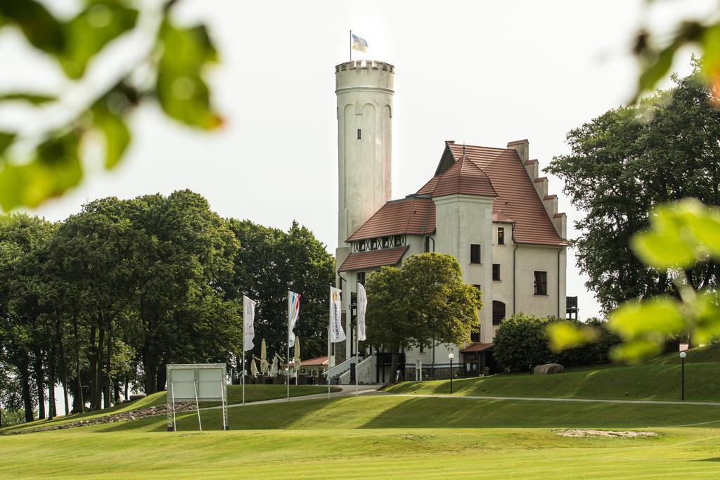 Romantik Hotel Schloss Ranzow Lohme Ngoại thất bức ảnh